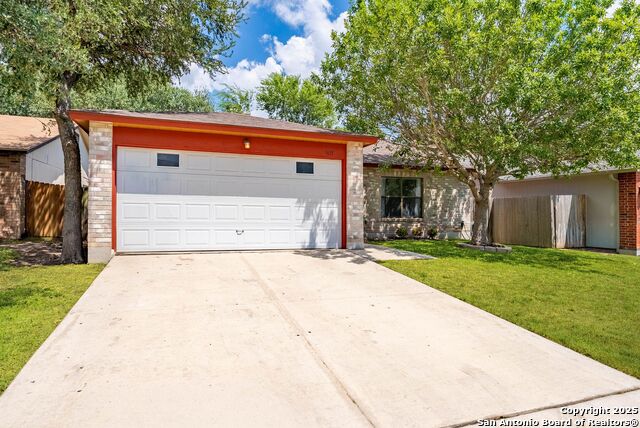 Image 2 of 36 For 7651 Cascade Oak