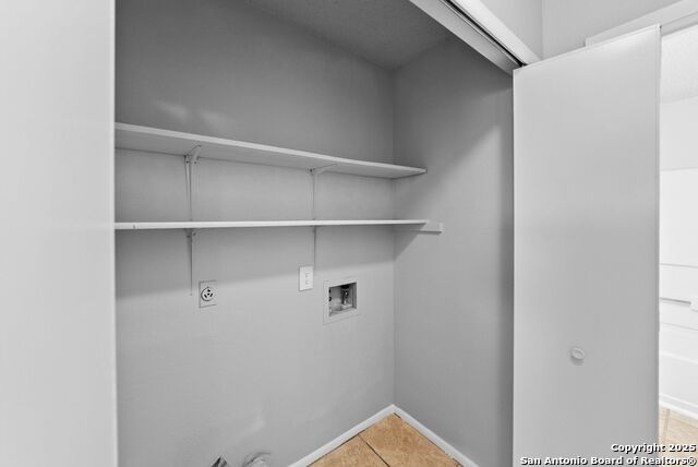 Image 20 of 36 For 7651 Cascade Oak