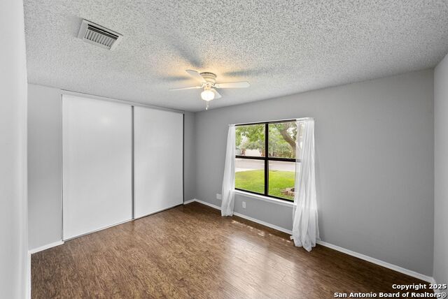 Image 23 of 36 For 7651 Cascade Oak