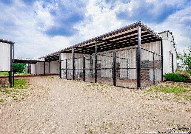 Listing photo id 8 for 6661 State Highway 123