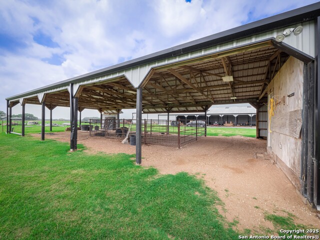 Listing photo id 11 for 6661 State Highway 123