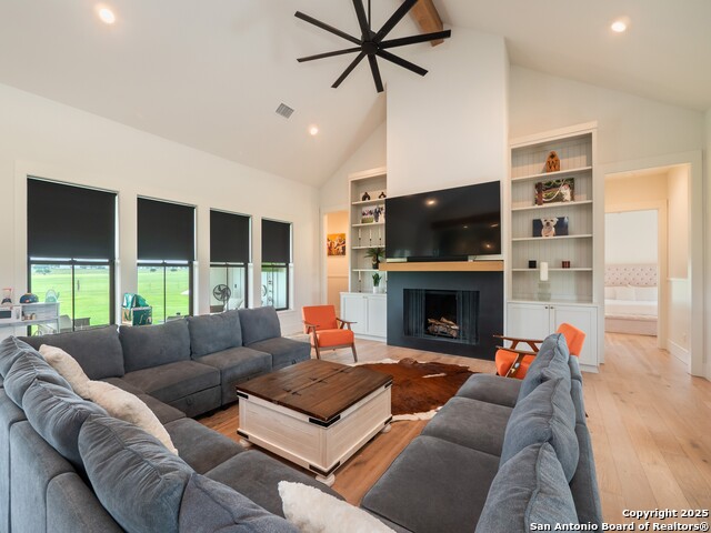 Listing photo id 16 for 6661 State Highway 123