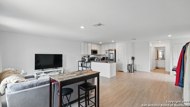 Image 4 of 46 For 13423 Pavin Terrace