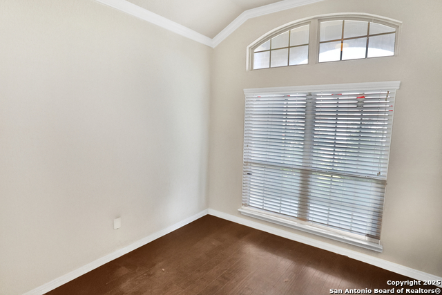 Image 5 of 26 For 8228 Llano Parke