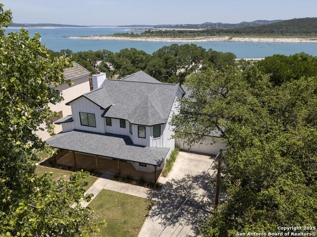 Image 3 of 44 For 772 Lakebreeze