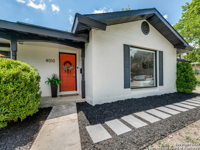 Image 3 of 25 For 4010 Midvale