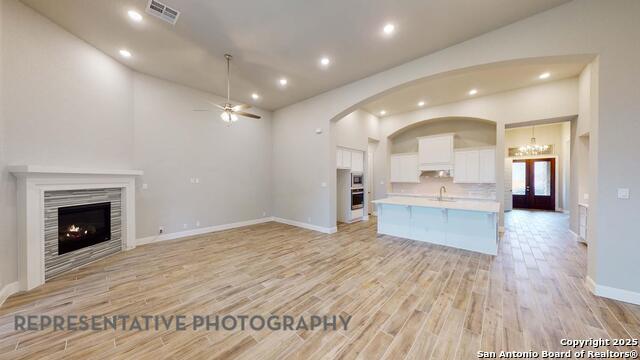 Listing photo id 3 for 401 Dulce Vista