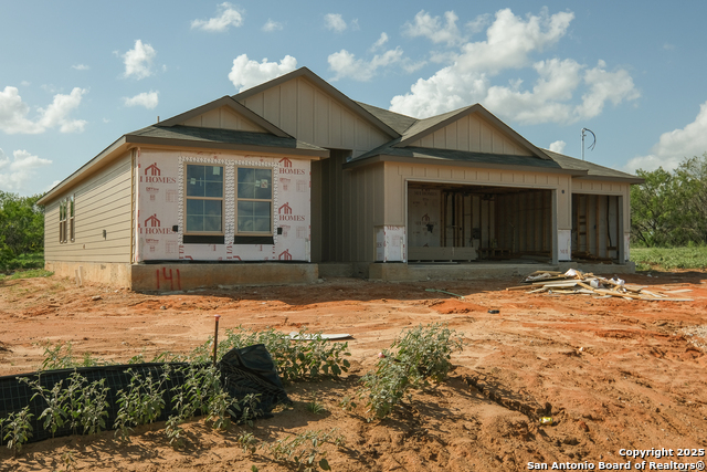 Image 23 of 31 For 141 Cheyenne Drive