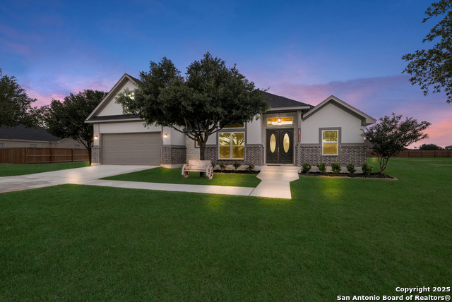 Details for 121 Tree Farm, Lytle, TX 78052