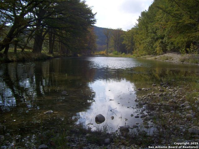 Image 10 of 20 For 430 Frio Canyon Loop