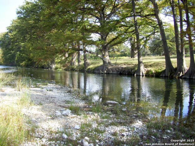 Image 8 of 20 For 430 Frio Canyon Loop