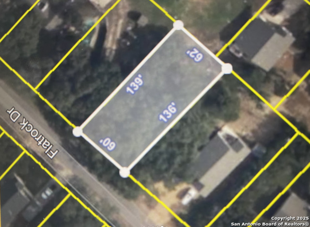 Listing photo id 2 for 556 Flatrock