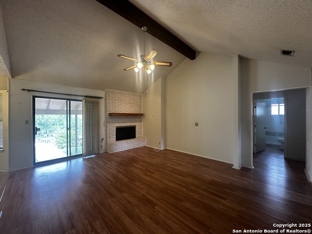 Image 10 of 59 For 5014 Tree Top St.