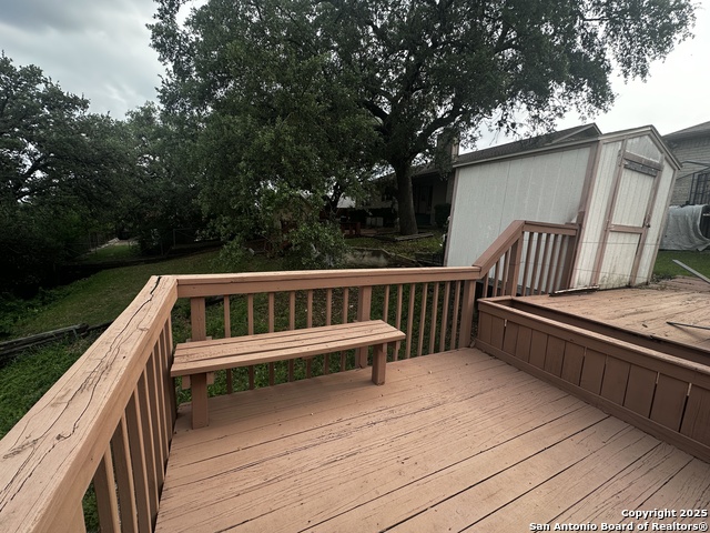 Image 43 of 59 For 5014 Tree Top St.