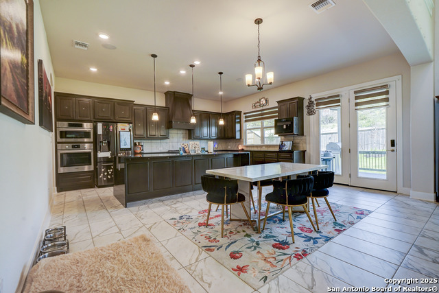 Image 15 of 67 For 4019 Wood Creek