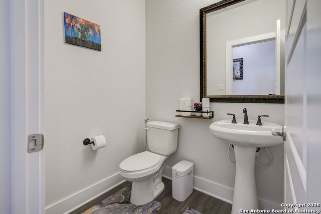 Image 30 of 67 For 4019 Wood Creek