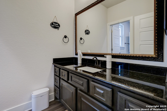 Image 33 of 67 For 4019 Wood Creek