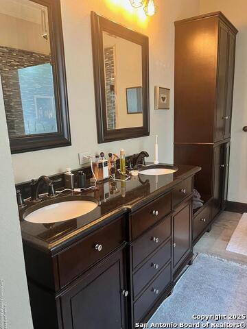 Image 8 of 10 For 3211 Woodcrest
