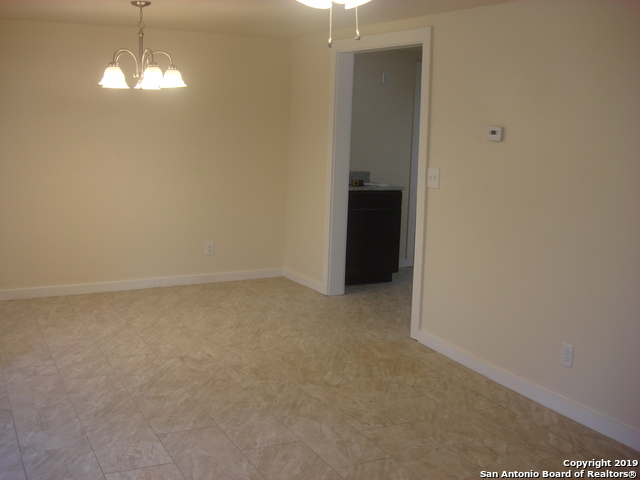 Image 10 of 17 For 1039 Cantrell Dr