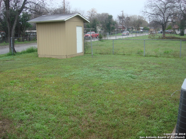 Image 8 of 17 For 1039 Cantrell Dr