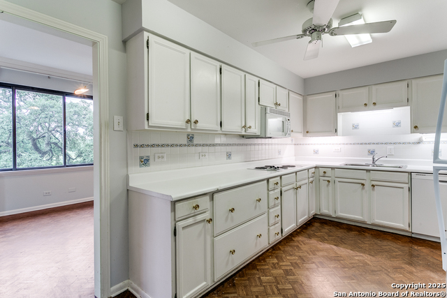 Image 14 of 25 For 4001 New Braunfels N 202