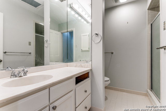 Image 17 of 25 For 4001 New Braunfels N 202
