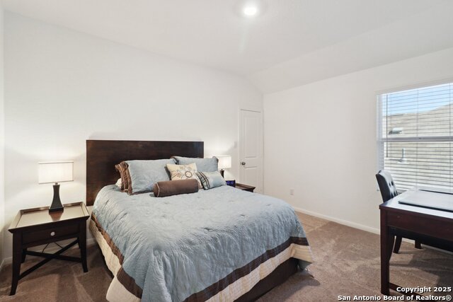 Listing photo id 15 for 8911 Rancher Place