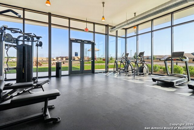 Listing photo id 27 for 8911 Rancher Place