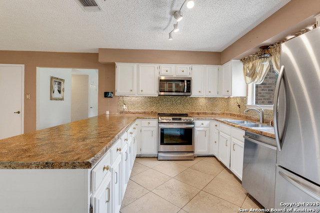 Image 10 of 39 For 6430 Ridge Forest