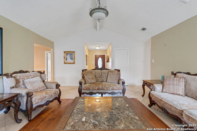 Image 4 of 39 For 6430 Ridge Forest