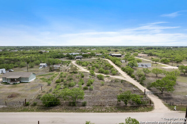 Image 3 of 13 For 255 County Road 467