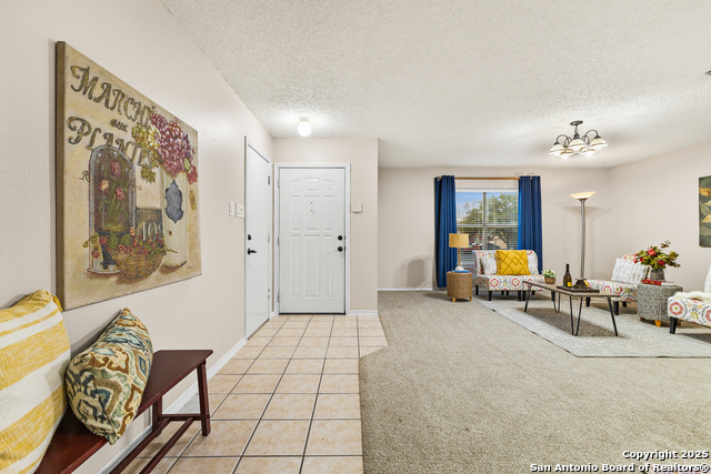 Listing photo id 2 for 9206 Dancove Drive