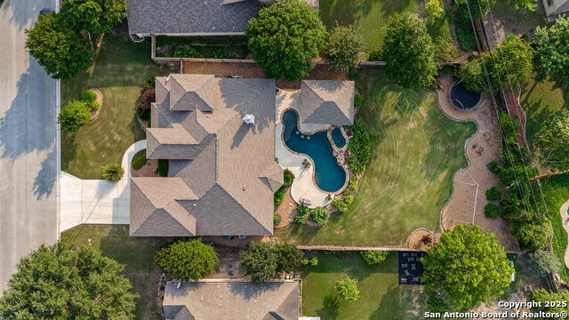 Image 32 of 32 For 2304 Stratford Grace