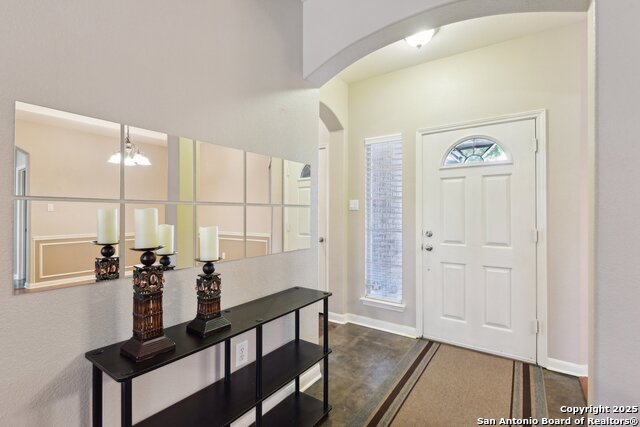 Image 4 of 33 For 8230 Heritage Park Dr