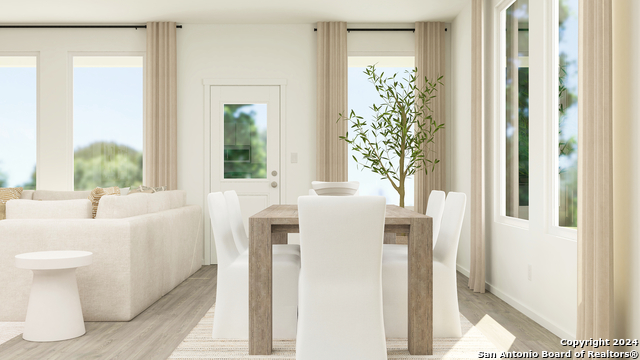 Listing photo id 9 for 14807 Taradeau