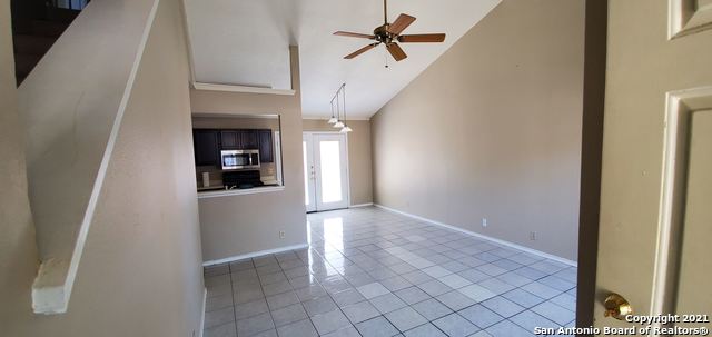 Image 3 of 26 For 9140 Timber Path  2406