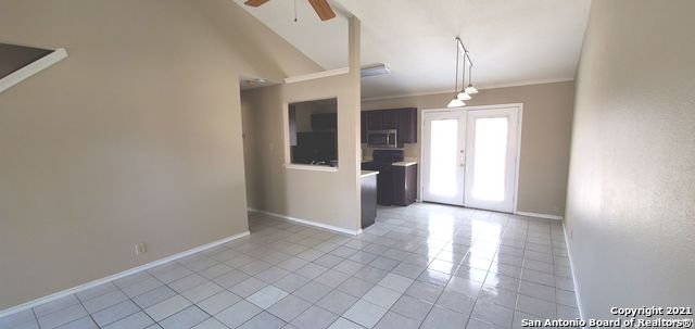 Image 4 of 26 For 9140 Timber Path  2406