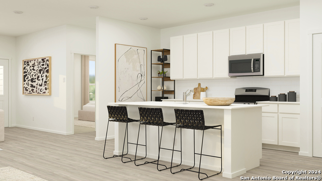 Listing photo id 15 for 14815 Taradeau