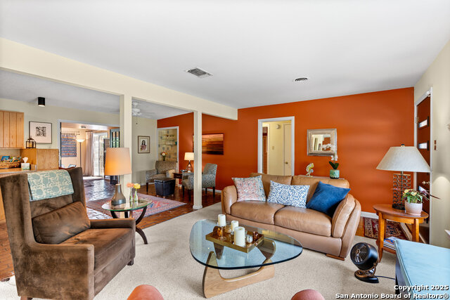 Image 6 of 33 For 635 Brightwood Pl