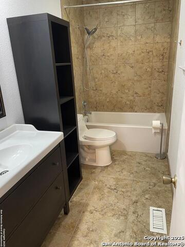 Image 11 of 14 For 14122 Churchill Estates  1105