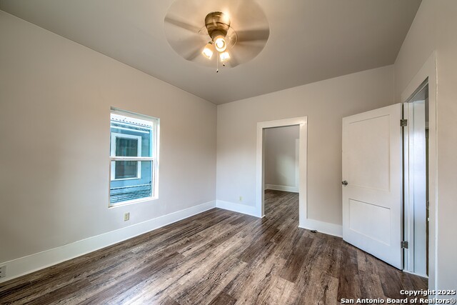 Image 7 of 28 For 139 Pendleton Ave