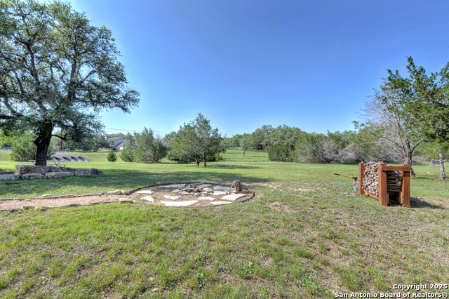 Image 35 of 43 For 211 Comal Run
