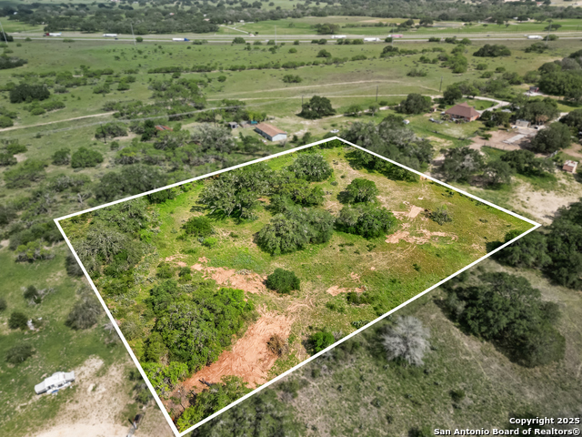 Details for 323 County Road 6720, Natalia, TX 78059