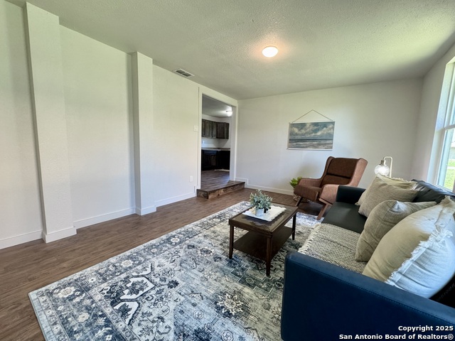 Image 14 of 36 For 419 Culberson W
