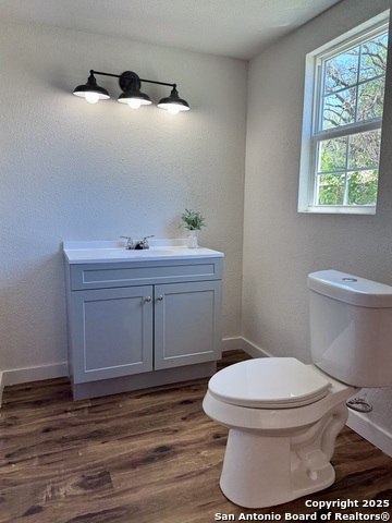 Image 31 of 36 For 419 Culberson W