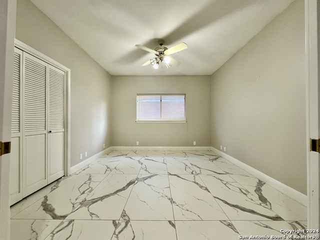 Image 28 of 33 For 15931 Mission Ridge