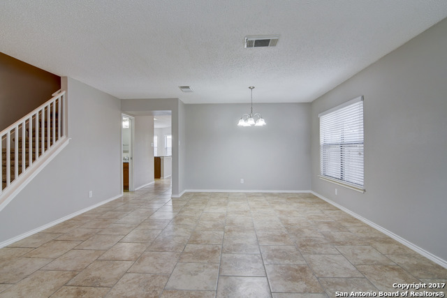 Image 3 of 22 For 8235 Cantura Mls