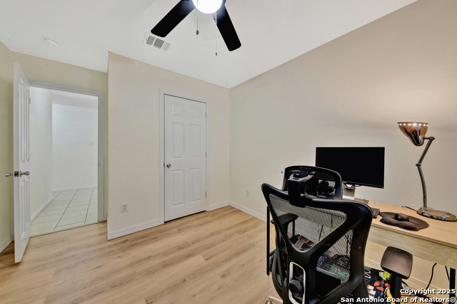 Image 20 of 26 For 3541 Tilden  