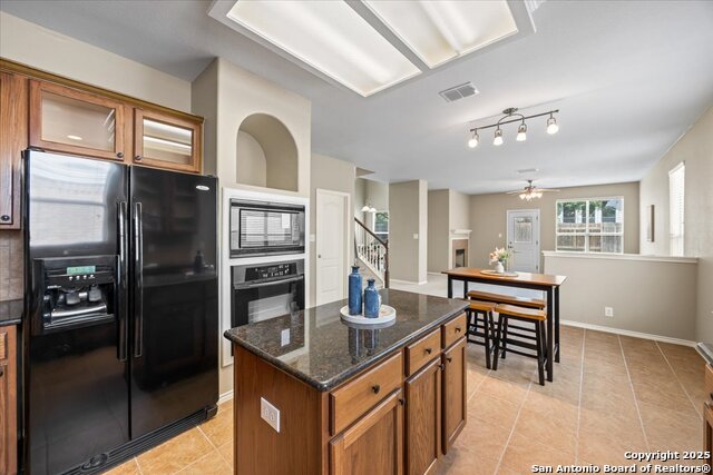 Image 8 of 34 For 2715 Trinity Rdg