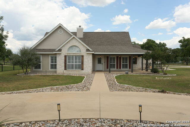 Details for 1181 County Road 4516, Castroville, TX 78009